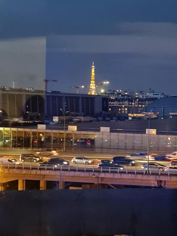Appartement Avec Vue Sur La Tour Eiifel *